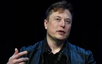 Elon Musk ontslaat vertrouweling vanwege dalende verkoopcijfers Tesla