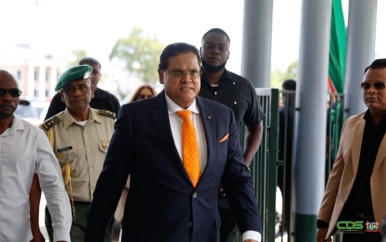President Santokhi blikt terug op periode van heftige stormen en trots