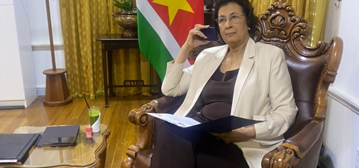 De Verenigde Staten feliciteert president Simons en bevestigt ondersteuning