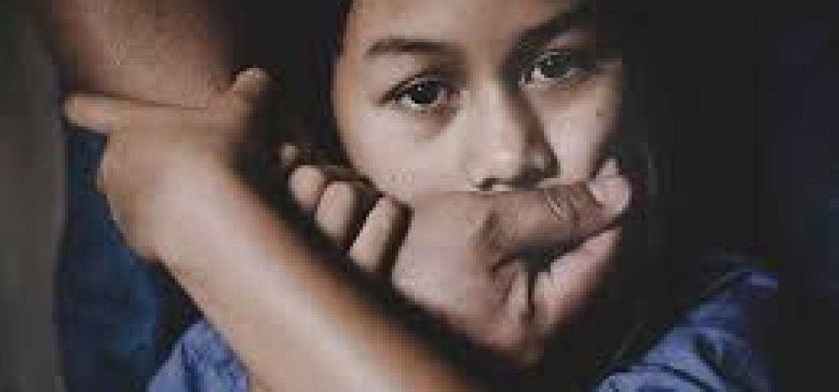 17-jarig meisje doet aangifte van seksueel misbruik door neef
