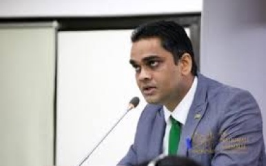 Afscheid minister Ramadhin: “Mijn inzet voor Suriname blijft onvoorwaardelijk”