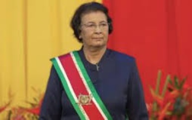 President Geerlings-Simons: “Gevoerd IMF-programma teniet gedaan”