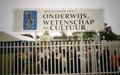 Studietoelage van SRD 1000 uitbetaald aan 16.000 scholieren