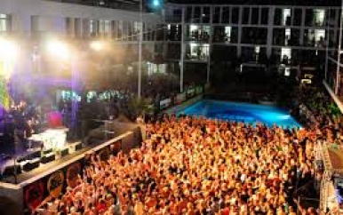 Hotel op Ibiza annuleert evenementen na meerdere dodelijke valpartijen