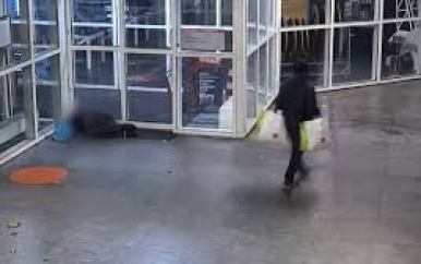 Man die slapende Rotterdammer aanviel met stoeptegel nu vervolgd in Frankrijk