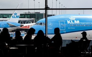 KLM schrapt morgen ruim honderd vluchten vanwege staking