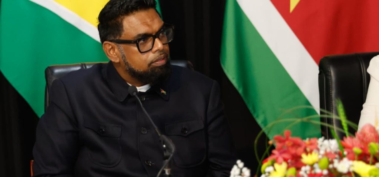 Guyana toegewijd om bilaterale relatie met Suriname nieuwe impulsen te geven