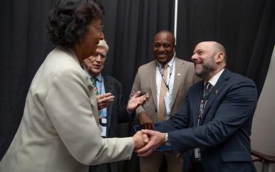 Milieuorganisaties beloven USD 20 miljoen steun voor behoud Surinames natuur