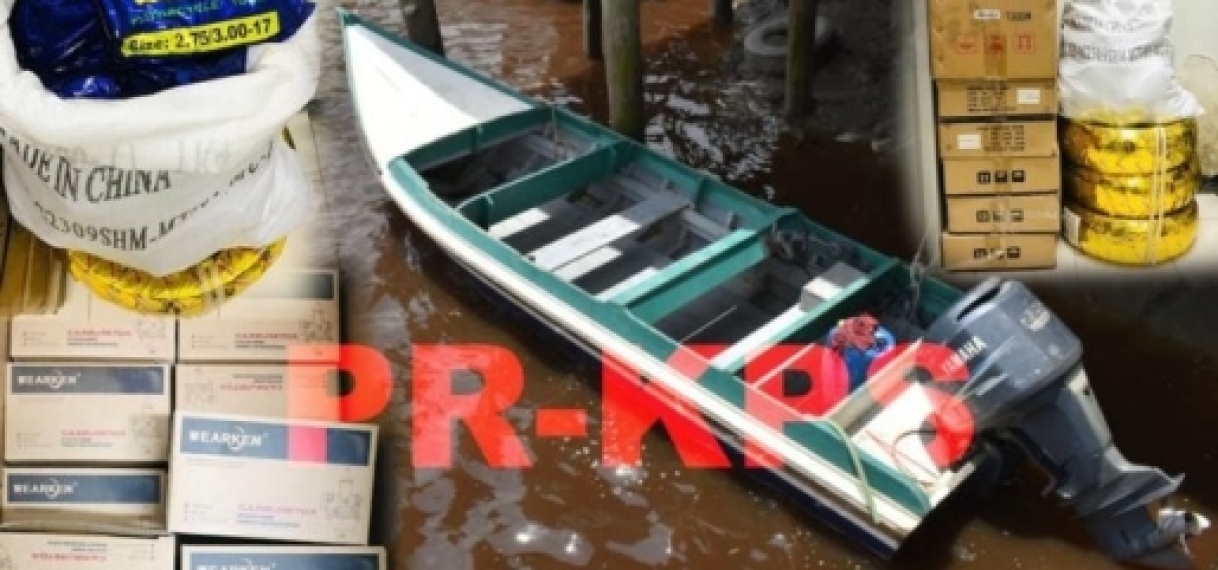 Boot met bromfietsonderdelen in beslag genomen bij Clara Sluis