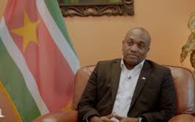 Bouva licht vernieuwde Surinaamse koers toe bij VN-top