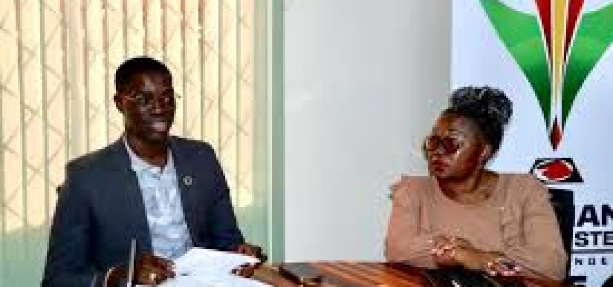 Onderminister Koniki voert overleg met HBO B&O cohort 1–6