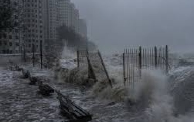 Verzwakte supertyfoon Ragasa trekt naar Vietnam na verwoestingen in China en Hongkong