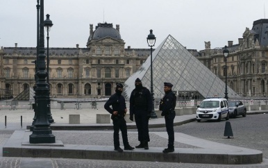 UPDATE: Resterende juwelen Louvre verplaatst naar kluis Banque de France