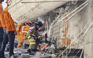 UPDATE: Dodental na instorten school Indonesië opgelopen tot negen