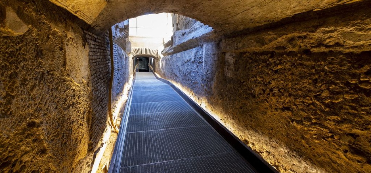 Geheime keizerlijke tunnel in Colosseum na 2000 jaar open voor publiek