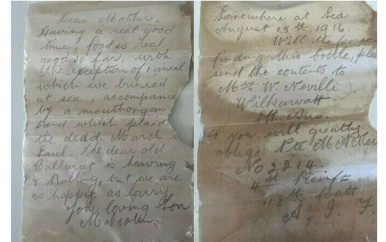 Australische familie vindt flessenpost uit Eerste Wereldoorlog