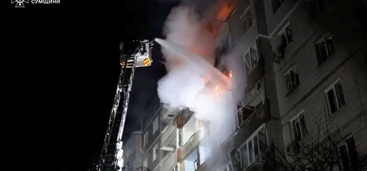 Weer Russische en Oekraïense aanvallen: pijpleiding geraakt in Rusland