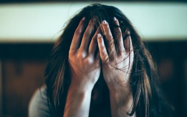 OM in NL onderzoekt sadistische online netwerk dat mensen aanzet tot extreem geweld