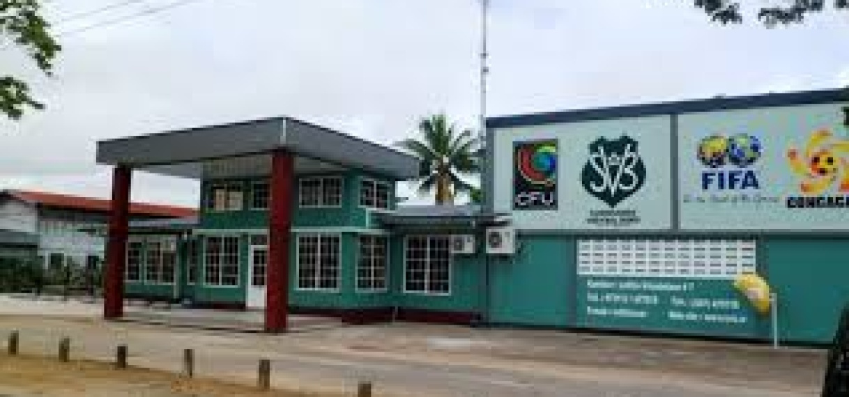 Surinaamse Voetbal Bond viert 105-jarig jubileum en kijkt vooruit naar WK 2026