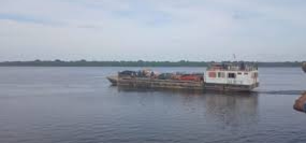 Regering besluit om noodbrug Kaboeriekreek te maken voor verbinding Apoera-Nickerie