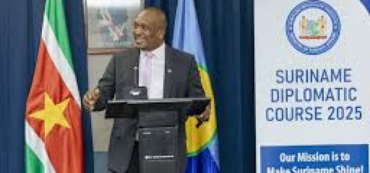 Bouva versterkt diplomatieke capaciteit met start van Suriname Diplomatic Course 2025