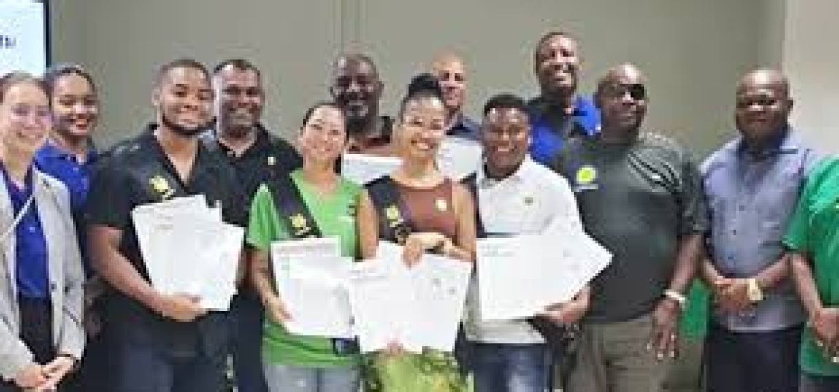 Eerste officiële Martial Arts-trainers ontvangen diploma in Suriname