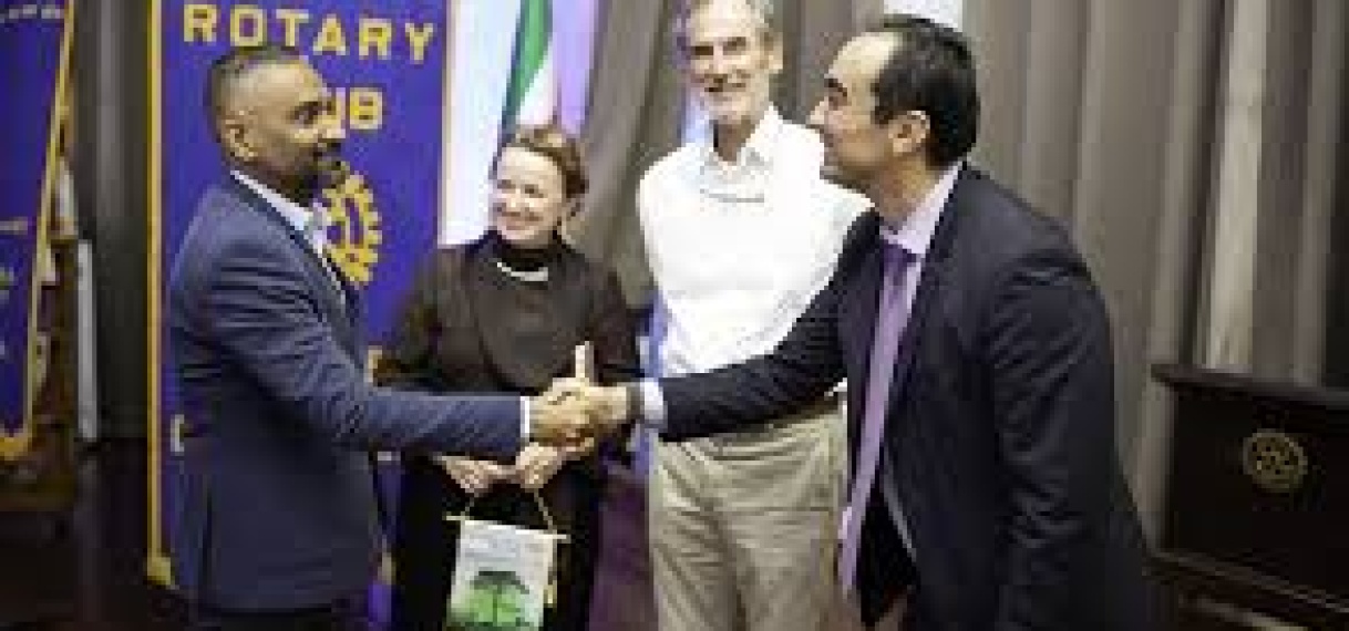 Rotary Club van Paramaribo herdenkt Verenigde Naties Dag met speciale gast Joanna Kazana