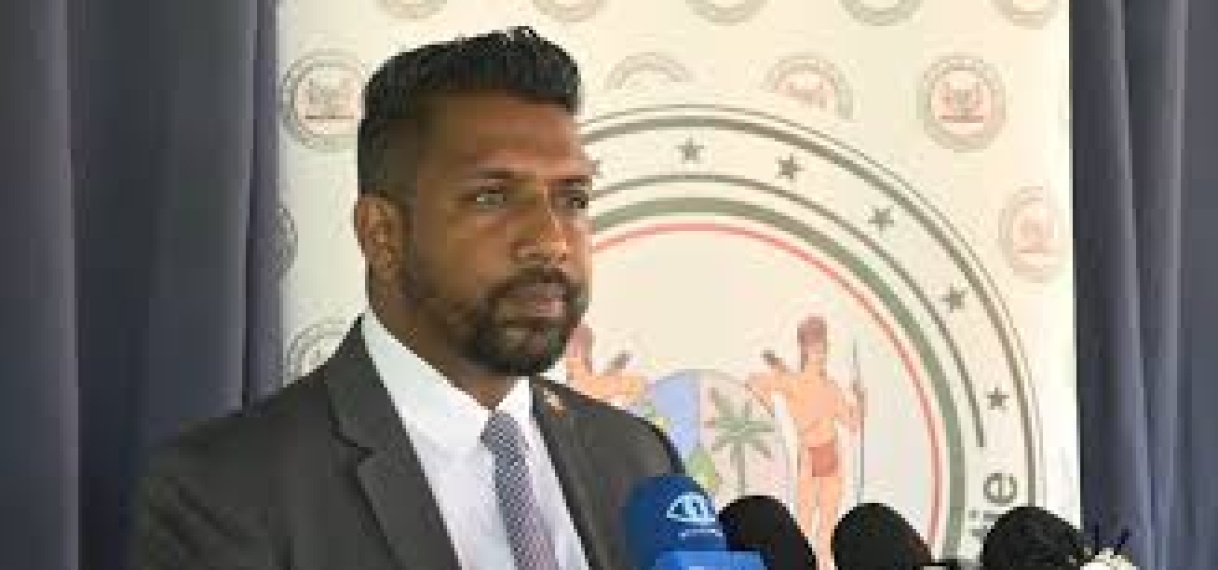 Minister Monorath: ‘Wachttijden voor rijbewijs moeten binnen zes maanden omlaag’