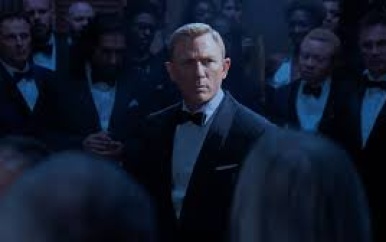 Amazon haalt aangepaste James Bond-posters offline na kritiek van fans