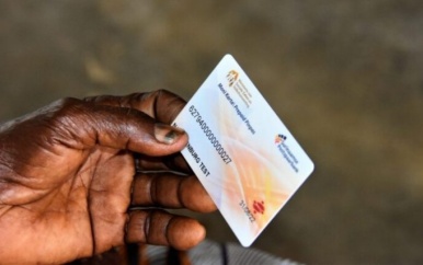 Minister Pokie: “administratie Moni-Karta-project is een rommel”