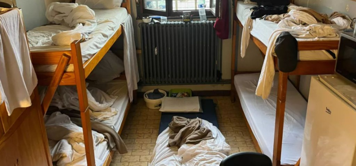 Chaos in Belgische gevangenissen: 500 mensen slapen op de grond
