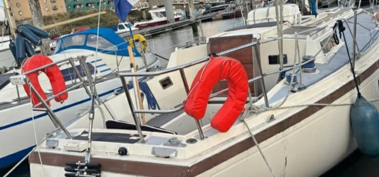 Zeiljachteigenaar opgepakt voor mensensmokkel en witwassen