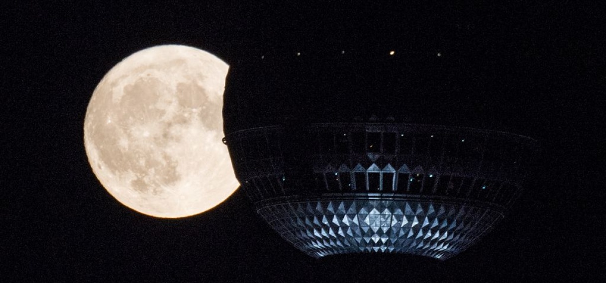 Duitse astronaut wordt eerste Europeaan op de maan