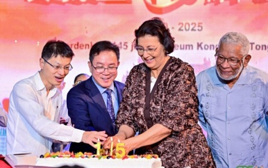 President Simons: “Kong Ngie Tong Sang blijft partner in versterking Suriname”