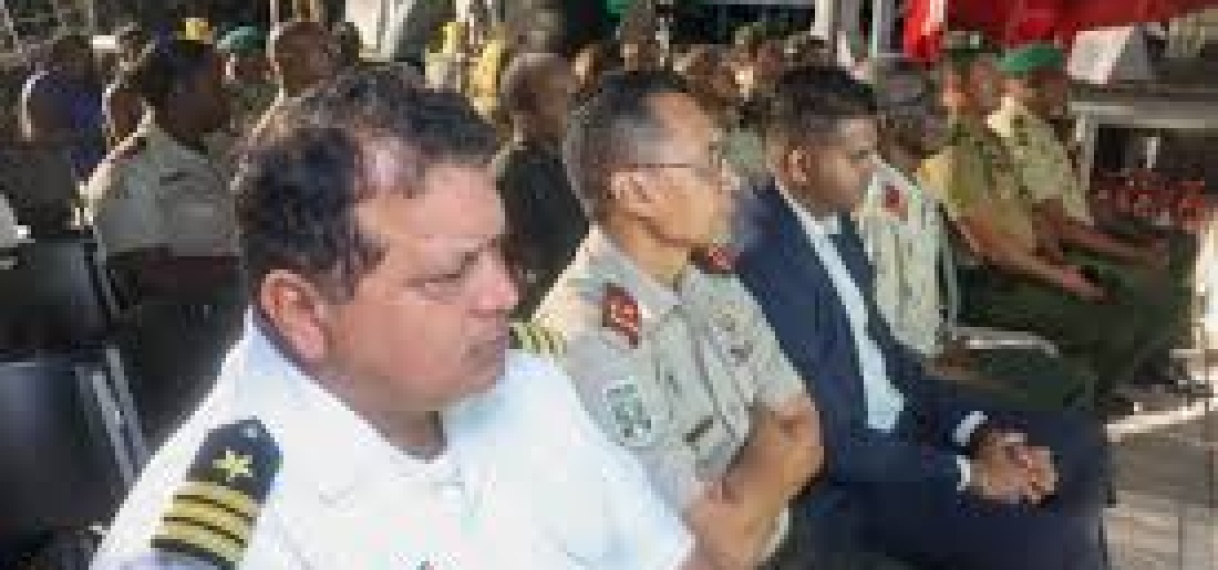 Nationaal Leger levert 18 nieuw opgeleide officieren af op tactisch niveau