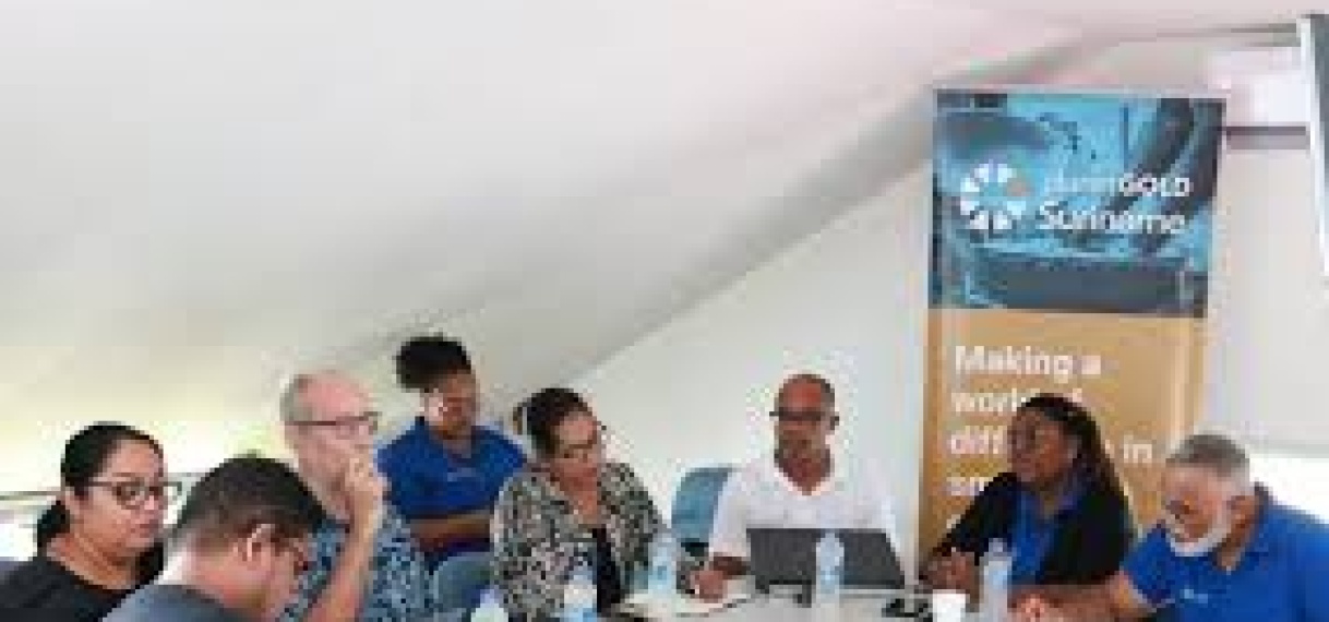 Kick-off meeting: PlanetGOLD Suriname gaat samenwerking aan met ILACO