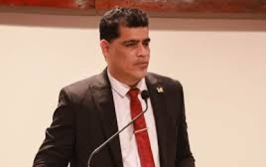 DNA-voorzitter Adhin: “Financiële inclusie is de sleutel tot duurzame groei”