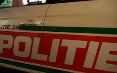 16-jarige aangehouden na mishandeling politieagent en vernieling voertuig