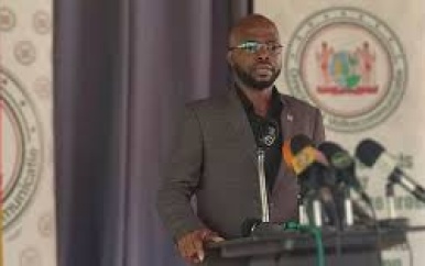 Minister Misiekaba vraagt RGD-personeel nog even geduld