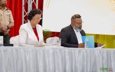 Srefidenki Conferentie geeft startsein voor denkrichting naar succesvolle samenleving