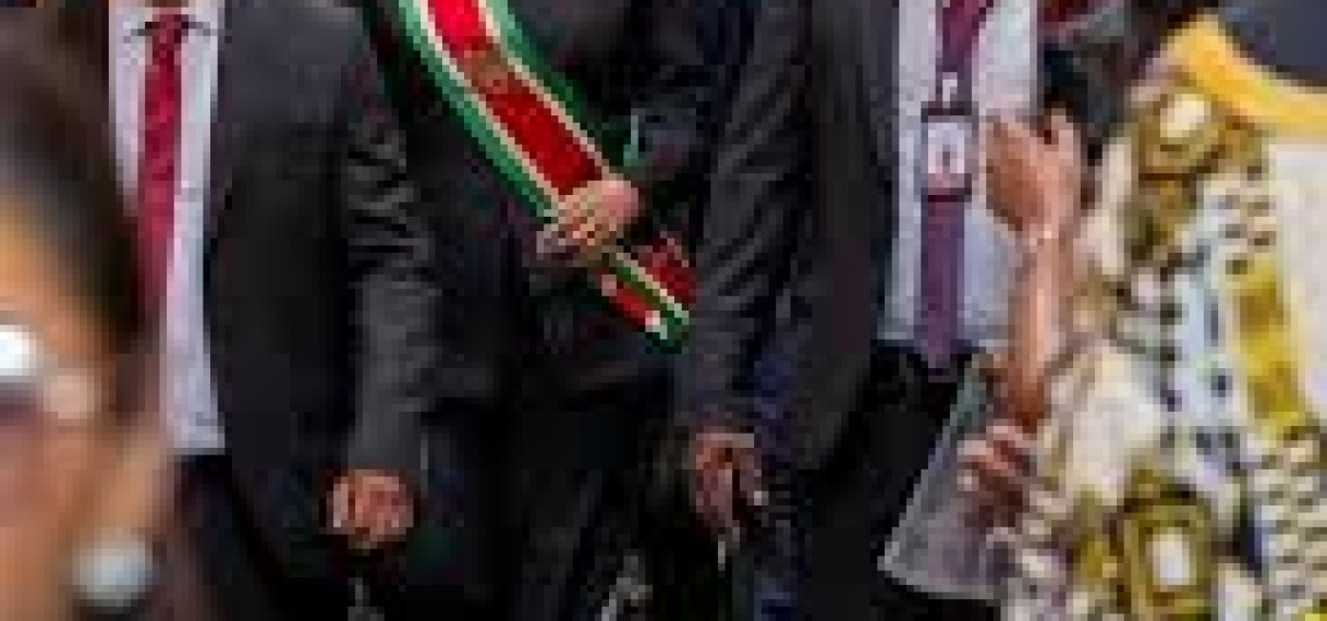 Natievorming rode draad in toespraak president bij 50 jaar onafhankelijkheid