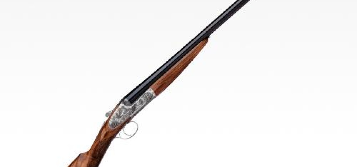 Man schiet op partner met jachtgeweer; verdachte aangehouden