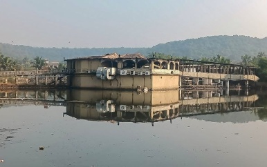 Zeker 25 doden bij brand in nachtclub India