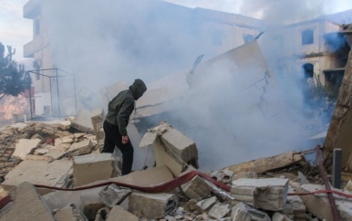 Israël voert luchtaanvallen uit in Zuid-Libanon: ‘Trainingskamp Hezbollah geraakt’