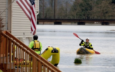 Duizenden Canadezen moet evacueren door overstromingen