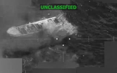 VS voert luchtaanvallen uit op drie schepen in Stille Oceaan: acht doden