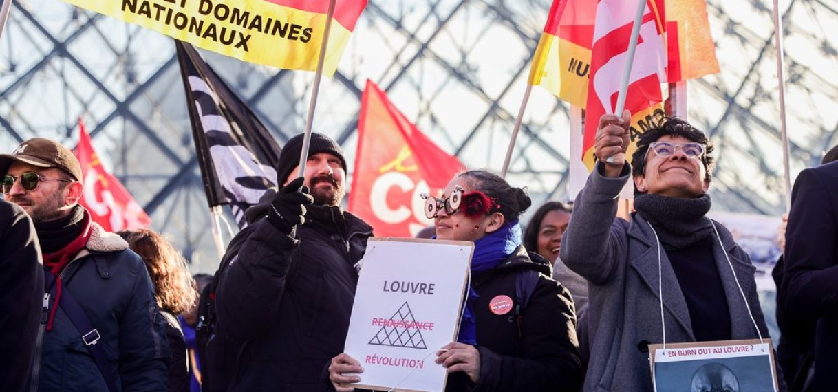 Louvre gesloten door staking personeel
