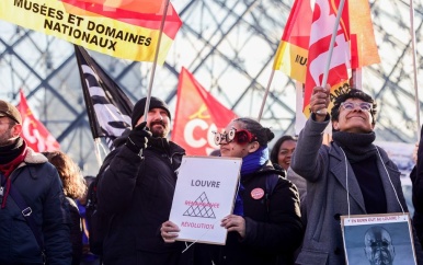 Louvre gesloten door staking personeel