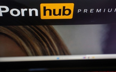 Hackers dreigen klantgegevens Pornhub te lekken en eisen losgeld