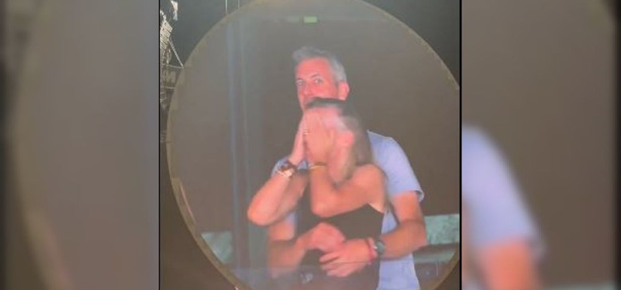 UPDATE: Vrouw van kisscam-rel na Coldplay-concert doet voor het eerst haar verhaal